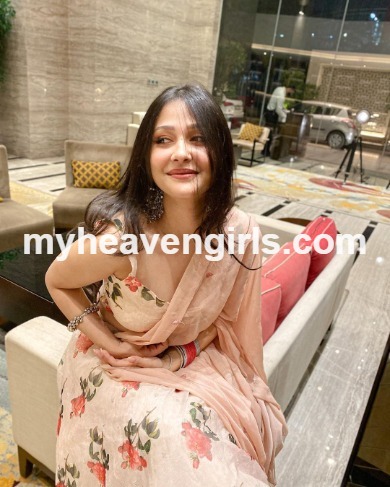 model Call Girls in Kanpur